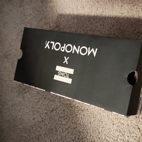 Toms x Monopoly Mens 7/womens 8.5 - Picture 2 of 8